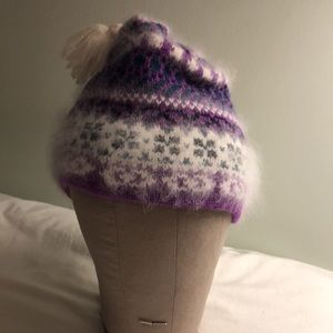 Capello  Made in Montreal, Canada 100% Wool Knit Cap Ski Hat with Tassels